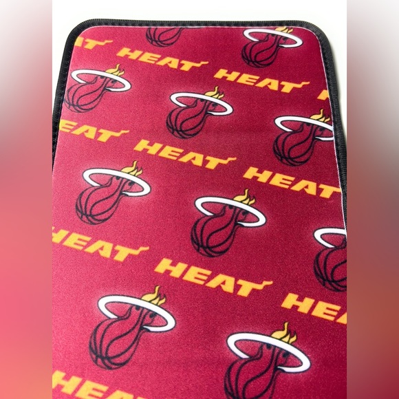Miami Heat Armrest Cover - Picture 2 of 2